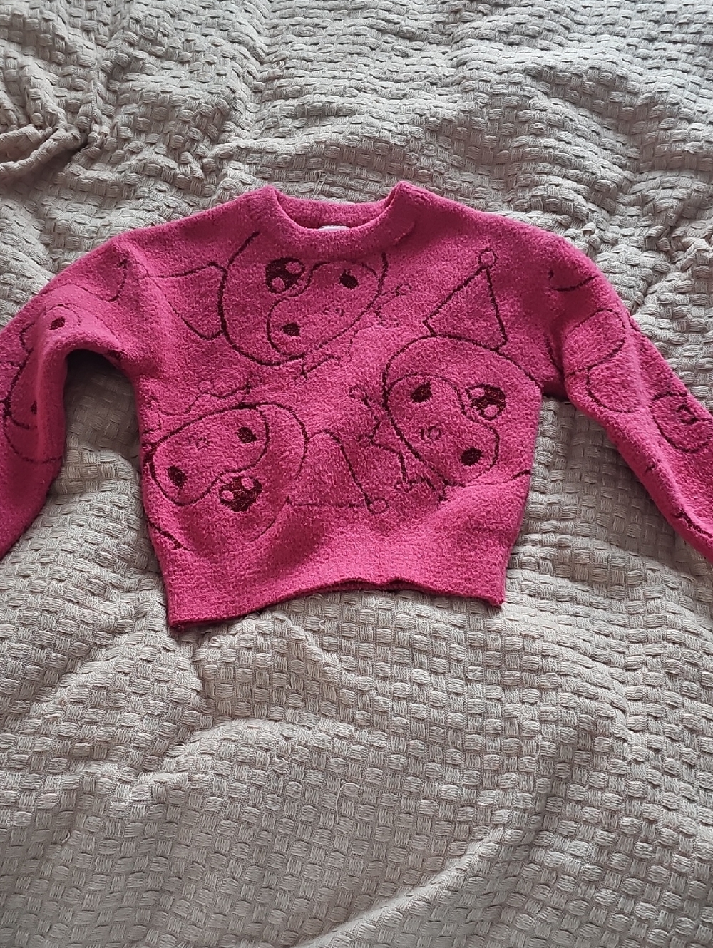 🍉Hello Kitty Hot Pink Fuzzy Knit Sweater